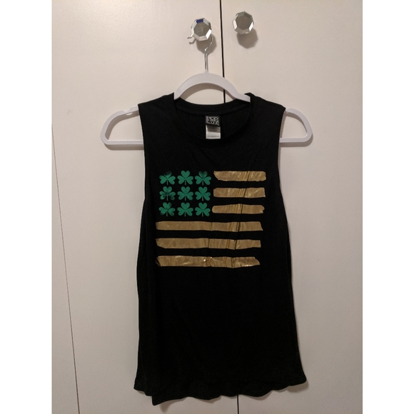 Modern Lux St Patrick's Day Flag Shirt - Picture 2 of 4